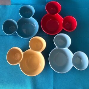 Set of 4 Mickey Mouse Ceramic Snack Bowls